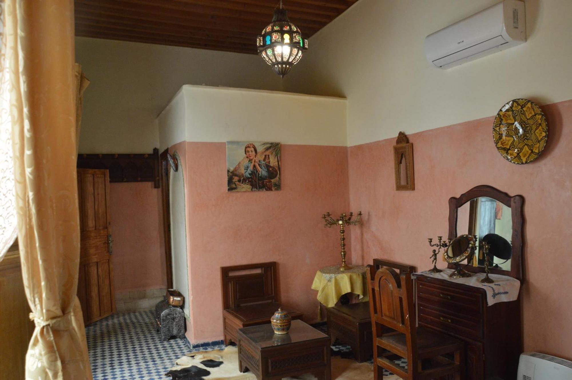 Riad Oumkaltoum Fes Exterior photo