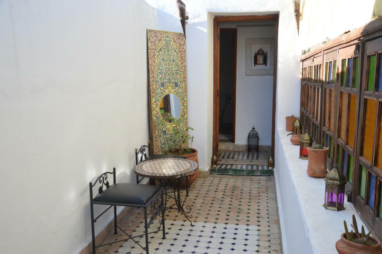 Riad Oumkaltoum Fes Exterior photo